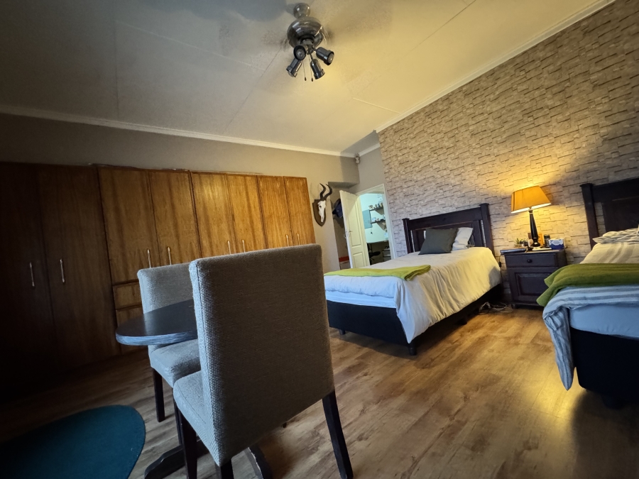 4 Bedroom Property for Sale in Wilkoppies North West